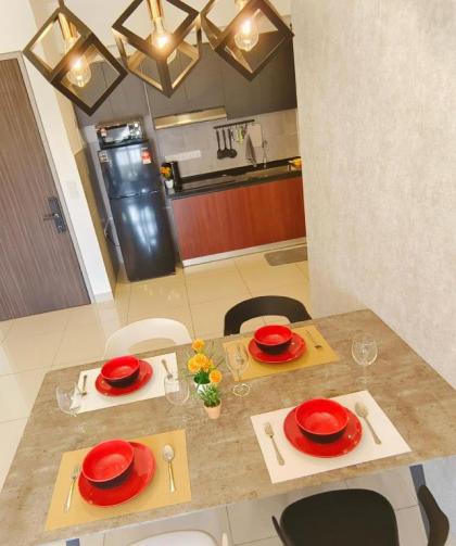Cozy Modern MRT Sunway Velocity IkeaCheras @2006 - image 22