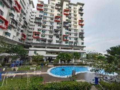 KLIA | Sepang Ehsan Residences 18 mins to Airport! - image 12