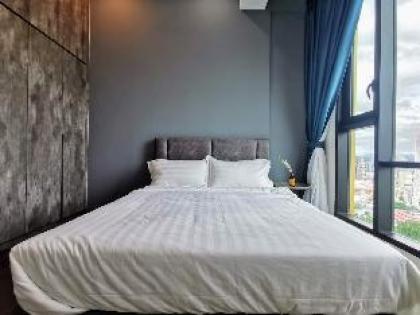 Minimalist comfort stay 3BR I near Chinatown - image 9