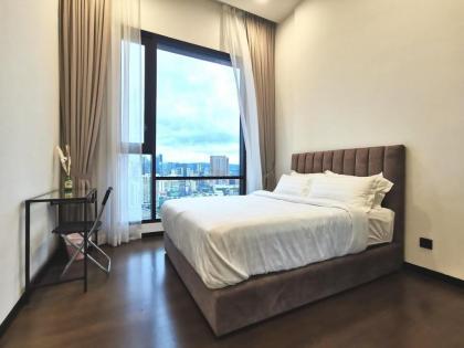 Luxury home 6-8pax l 300m MRT near Chinatown - image 11