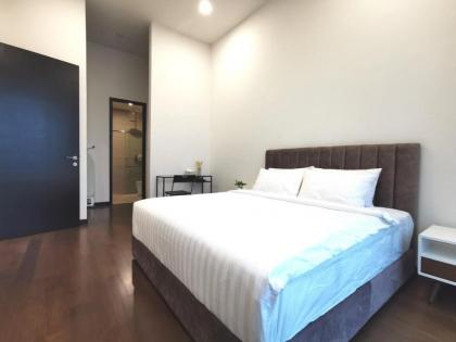 Luxury home 6-8pax l 300m MRT near Chinatown - image 16