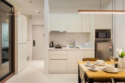 The Wonder World @ Serviced Apartment #AP - image 21