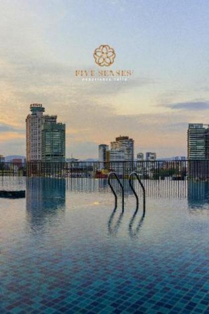 One Bedroom Downtown Studio@Serviced Apartment #AP - image 3
