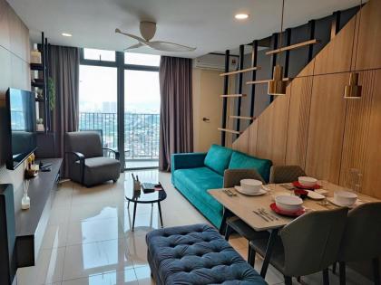 ekocheras duplex suites balcony  Karaoke K Kuala Lumpur 