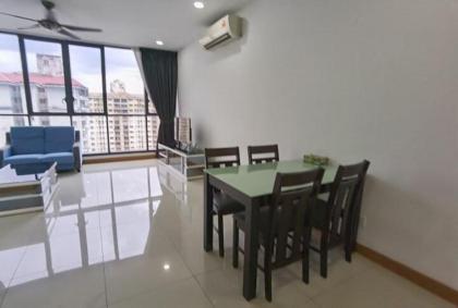 Spacious unit beside KL Gateway Mall Kuala Lumpur - image 11