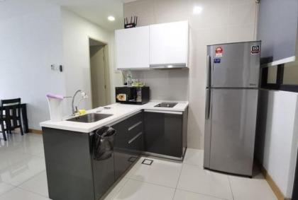 Spacious unit beside KL Gateway Mall Kuala Lumpur - image 15