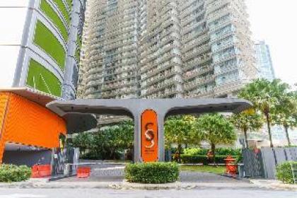 Perfect Location opposite KLCC in the heart of KL - image 13