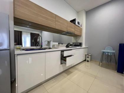 Plaza Arkadia Desa Parkcity 4-6pax FamilySuite - image 4