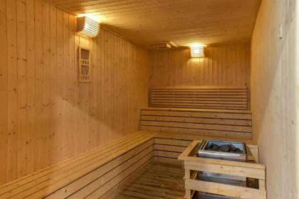 Three Bedroom Robertson@BktBintang Netflix - image 23