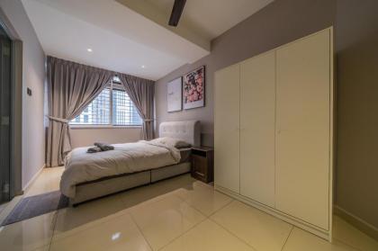 Pool w 3 bedroom  Fahrenheit Suites Bukit Bintang - image 12