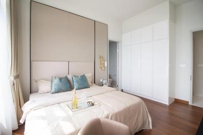 Designer 2 room@ Pavilion Embassy KLCC A4 - image 21