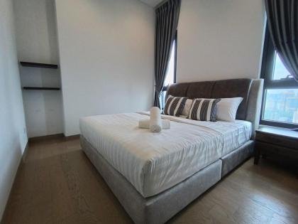 Premium High Floor Family Suite Infinity Pool #KL - image 28
