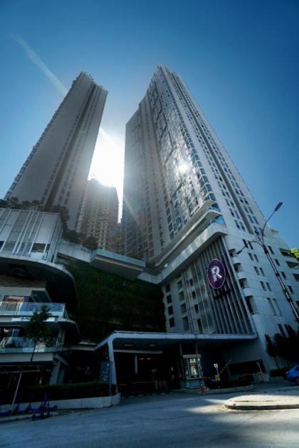 Serene 1BR@Bukit Bintang KLCC Pool FREE Netflix - image 11