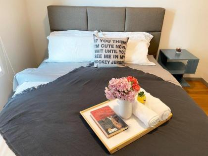 Premium KLCC Top floor 3BR Suites - image 25