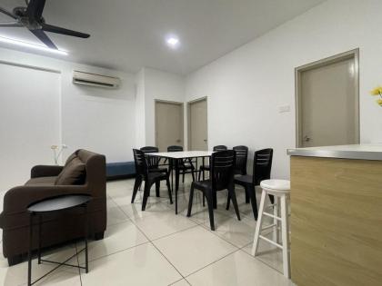 Big Family/ Group 3-Bedroom @ Sunway Velocity - image 6