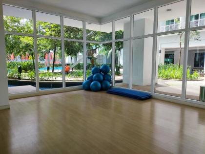 Lovely 7-PAX 2BR with Pool @ Sunway Velocity VR3 - image 19