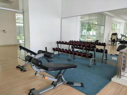 Lovely 8-PAX 3BR with pool at Sunway Velocity VR3 - image 27