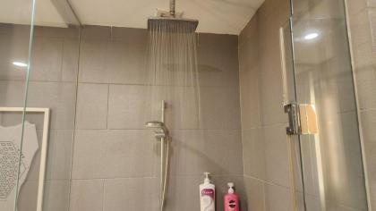 Luxurious and Peaceful! Special 2-BR Apt Suite - image 29