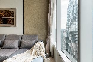 Level 39 3BR KLCC VIEW At Sky Suites @ KLCC - image 5