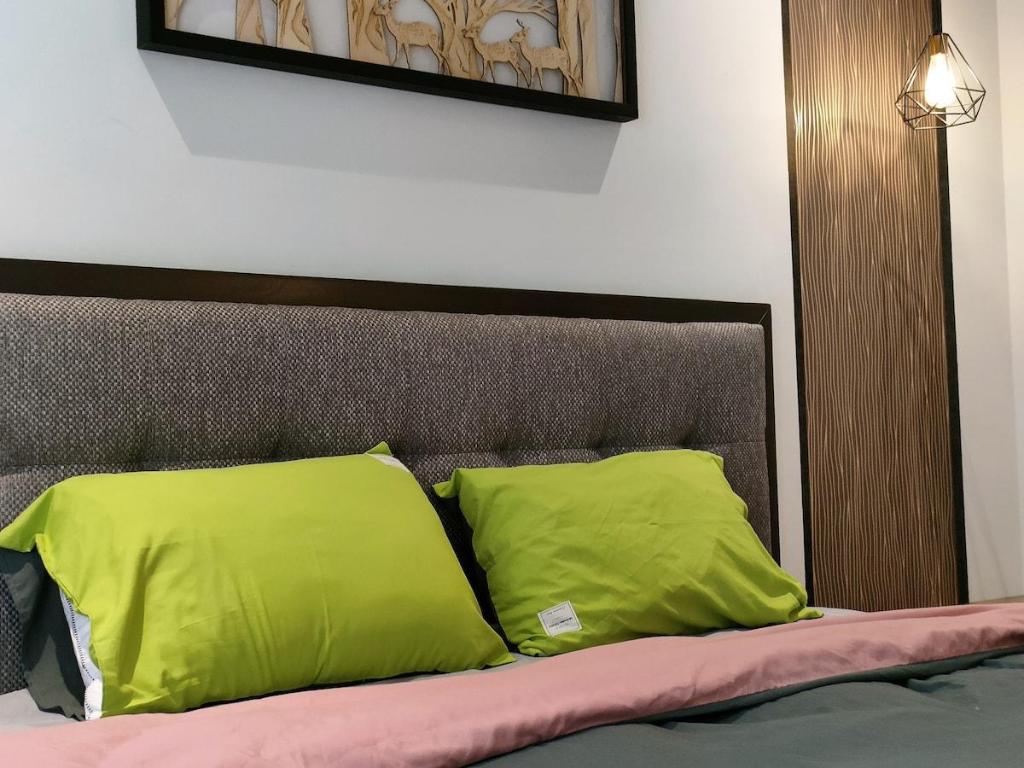 Level 15 3BR City Center At Sky Suites @ KLCC - image 3