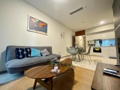 Level 18 3BR City Center At Sky Suites@KLCC - image 7