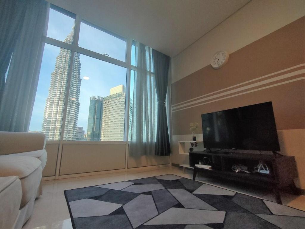 KLCC VIEW 3-Bedroom City Center @ KLCC - main image