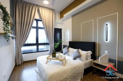 Astoria Ampang - Classic Modern Design 2BR - image 16