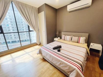 PROMO Connected train 1 Bedroom (ABOVE MALL)6 Kuala Lumpur 