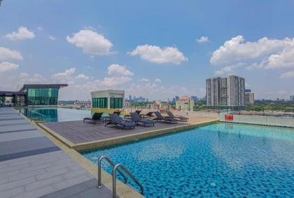 Lovely 2 bedroom w Pool for 6 pax - Chan Sow Lin - image 4