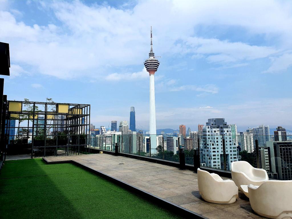 Anggun Residences KLCC by Urbanscape - image 4