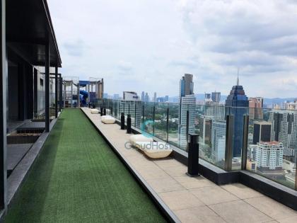 Modern Studio Roof Top Garden KLCC & KL Tower View - image 20