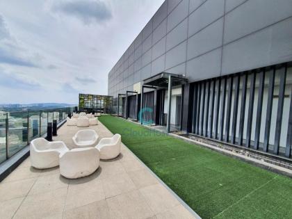 Modern Studio Roof Top Garden KLCC & KL Tower View - image 21