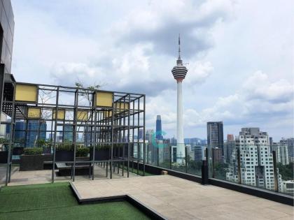 Cozy Studio Roof Top Garden KLCC & KL Tower View - image 10