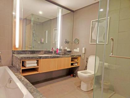 Luxurious stay @ 188 Suites KLCC by Tien  - image 26