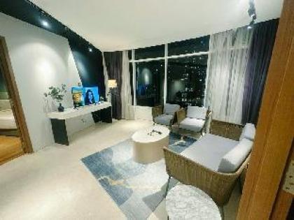 New Luxury family suites with  klcc view - image 2