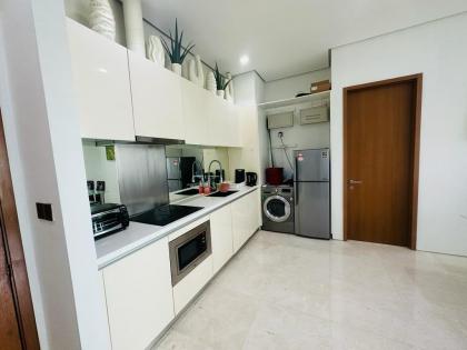 New 3Bedroom Luxury Apartment Near KLCC Area - image 13