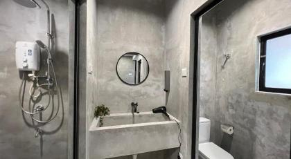 The Freedom Club Hostel KL - image 23