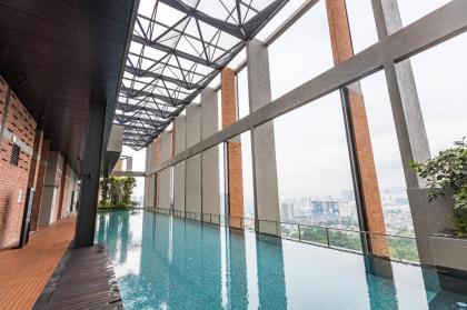 Millerz SQ 2BR PremiumSuite Nr MidValley/PJ/Sunway - image 30