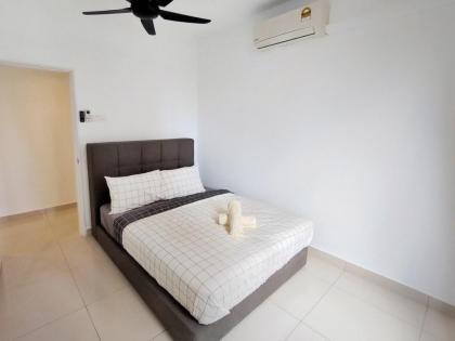 NEW! Cozy 4BR Condo nr Eco Cheras  8Pax ???? - image 13