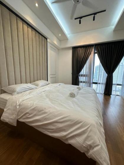 Anggun Residences 1 BR Studio - image 11