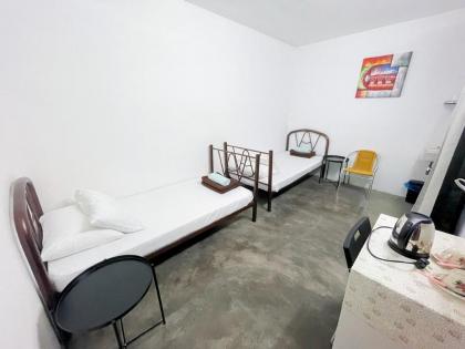 ChowKit TiongNam 32 Homestay Twin Room Type B