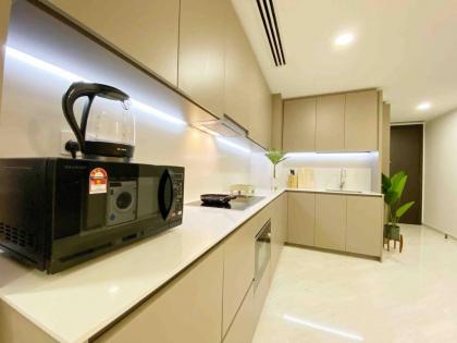 Amazing 6pax Eaton residences KLCC  Conlay station - image 23