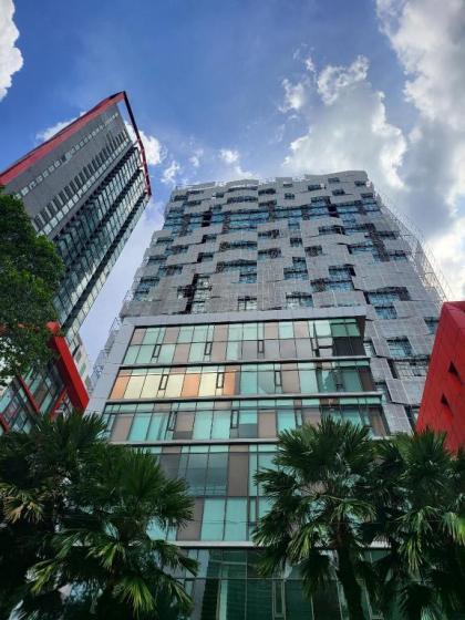 Studio Loft@Empire Damansara(Free Wifi & Parking) - image 28