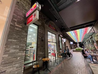 Studio Loft@Empire Damansara(Free Wifi & Parking) - image 30