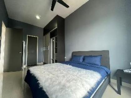 Modern Soho in Dpulze  fit 4pax Netflix provided - image 18