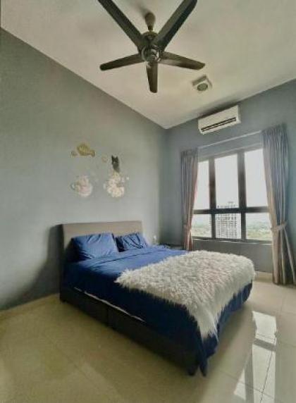 Modern Soho in Dpulze  fit 4pax Netflix provided - image 20