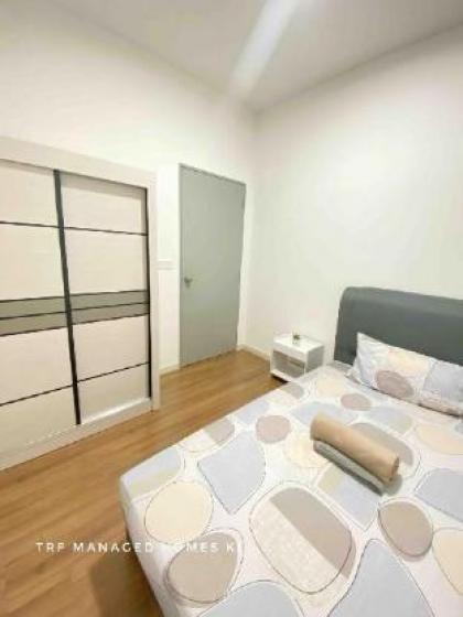 Private Room near Sunway Velocity (Ladies Only) - image 7