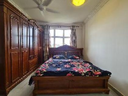 SYG 3 Saderi Homestay Putrajaya 3 Bilik Tidur - image 3