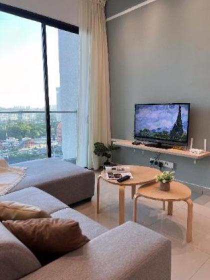 Sunway Velocity | Lavile Homestays | 3 Room 6pax - image 2