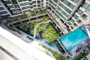 Regalia KLCC Sky Pool Deluxe 2BR@Maxhome 93 - image 4